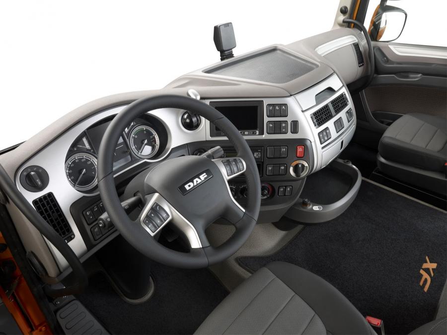  DAF XF106 2013 года  (фото 13 из 17)